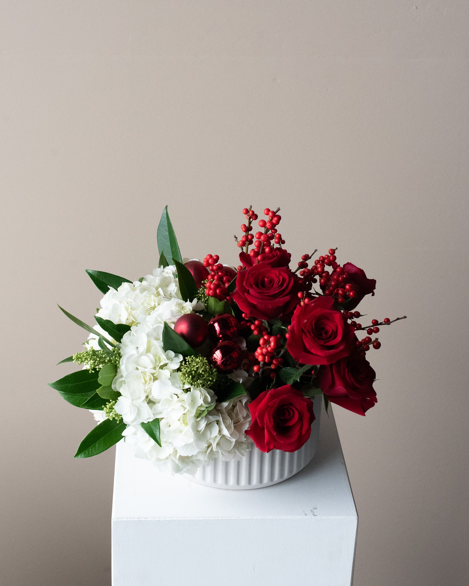 Red & White Elegance